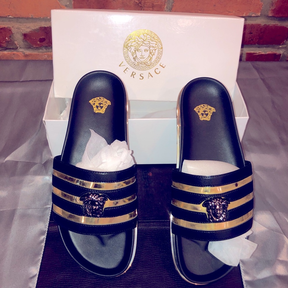 Men Versace Black and Gold Slides